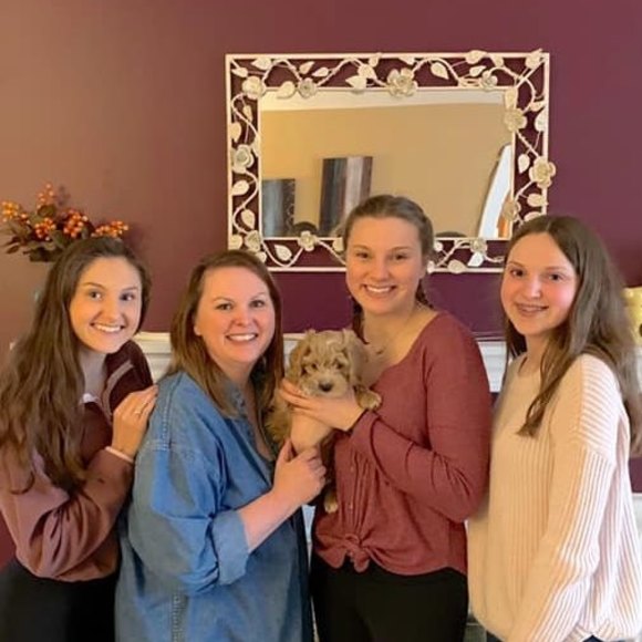 Meet your Posher, Christa - Picture 1 of 1